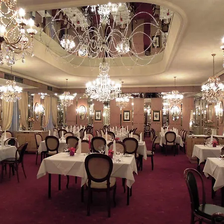 Hotel Bristol