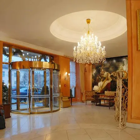 Hotel Bristol